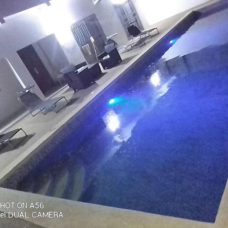 Villa Diambars Sali Tap ภายนอก รูปภาพ