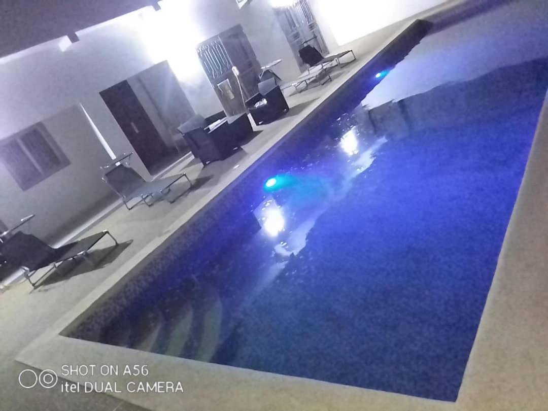 Villa Diambars Sali Tap ภายนอก รูปภาพ